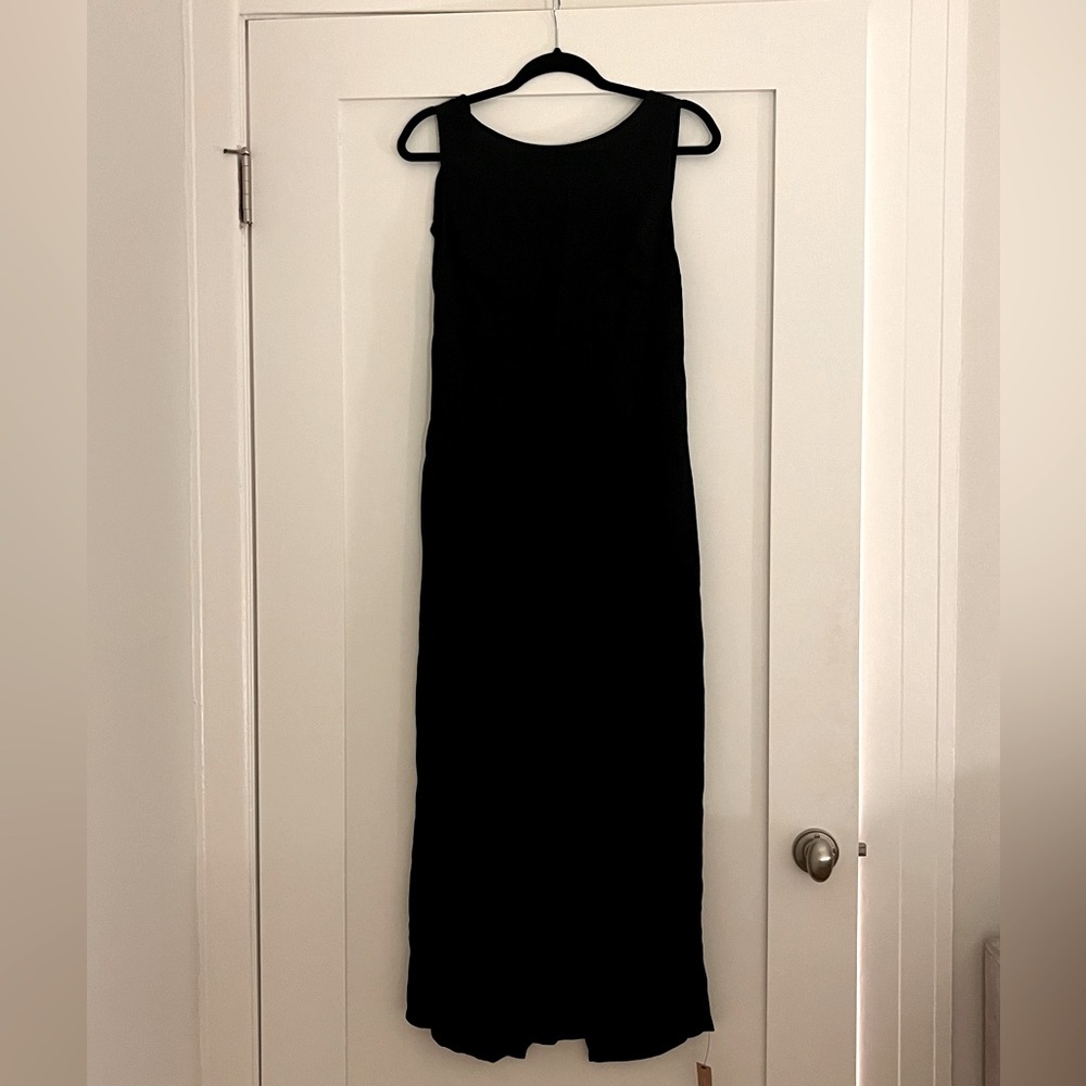 NWT Reformation Damara Dress in size M 🖤 - Picture 4 of 8
